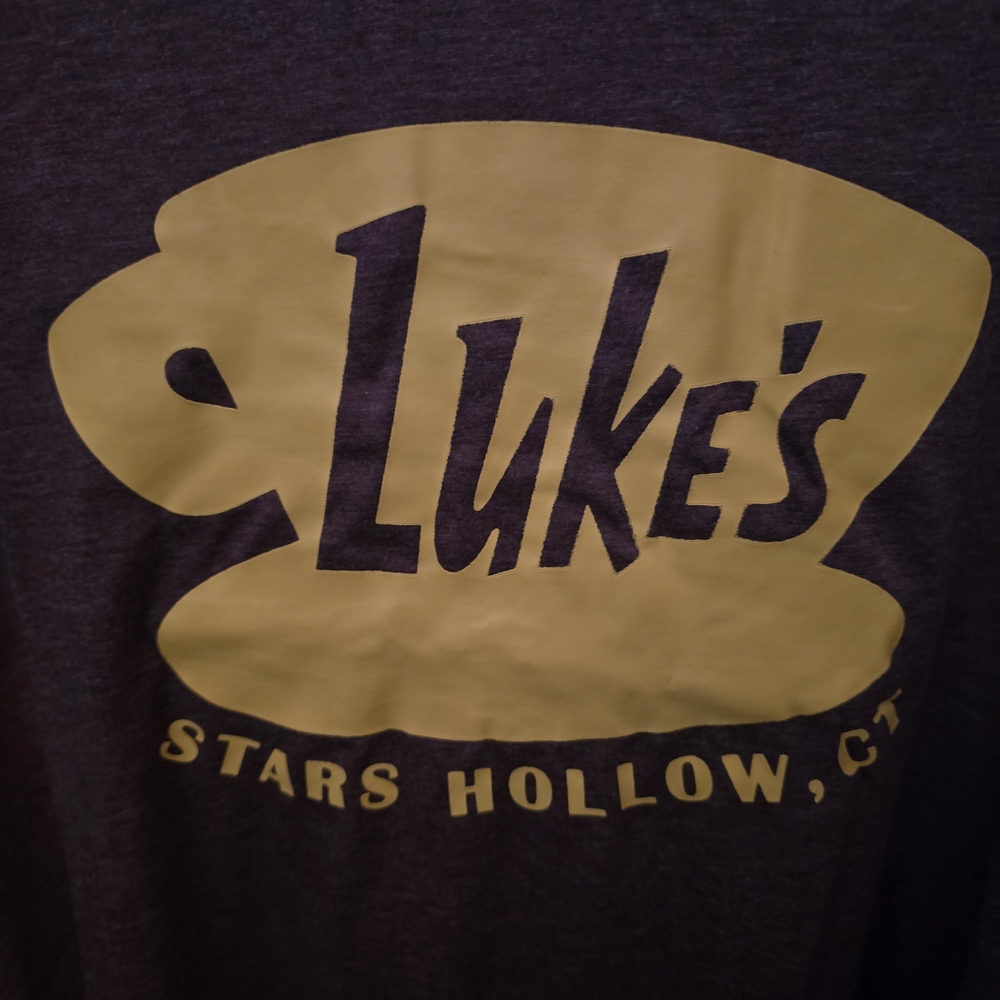 Women's Short Sleeve Tee - Maroon - Picture 3 of 3